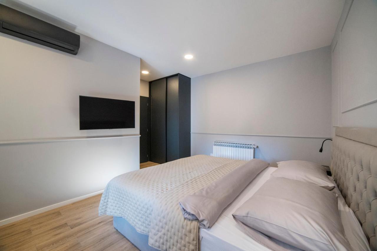 Imperial Apartment P, 2Nd Floor Zagreb Bagian luar foto